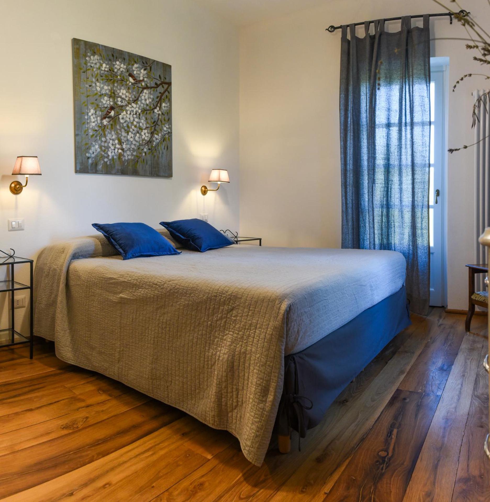 Casa Argantino Apartment Alba  Ngoại thất bức ảnh